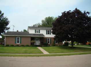 2831 Balsam Dr, Springfield, OH 45503