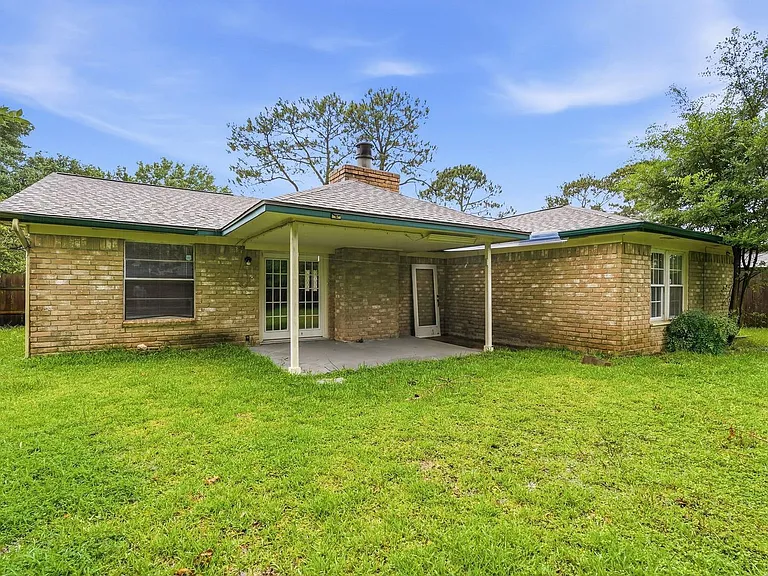 423 Pickford Dr — Photo 25