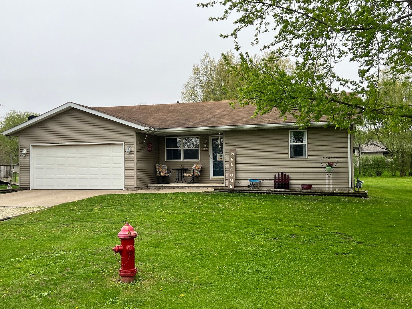 403 Koester Ln, Crescent City, IL 60928 Zillow