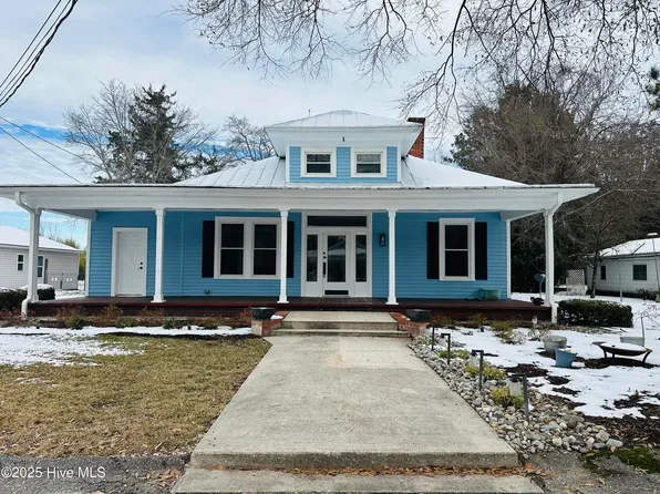 113 E North Street, Warsaw, NC 28398