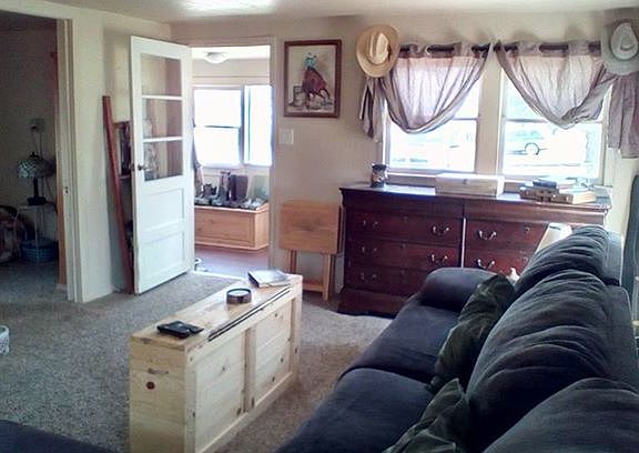 2nd image of 420 S Bowman Ave