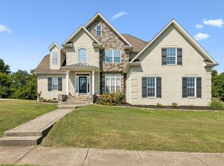 320 Creekside Dr, Lewisburg, TN 37091