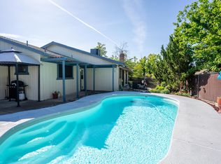743 Collyer Dr, Redding, CA 96003