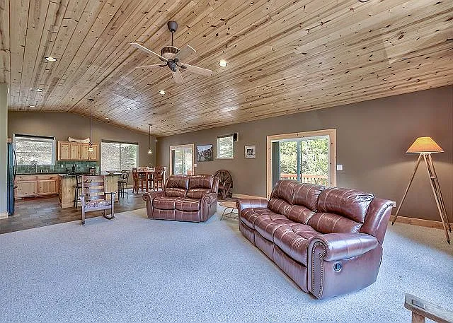 1184 Acoma Cir — Photo 7