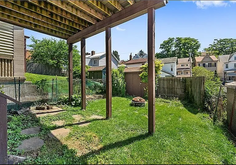 7 Norton St — Photo 18