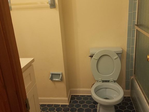 2nd image of 131 Rupert Ave Floor 1