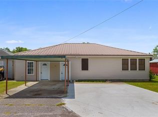 116 Red Gros Ln, Paradis, LA 70080