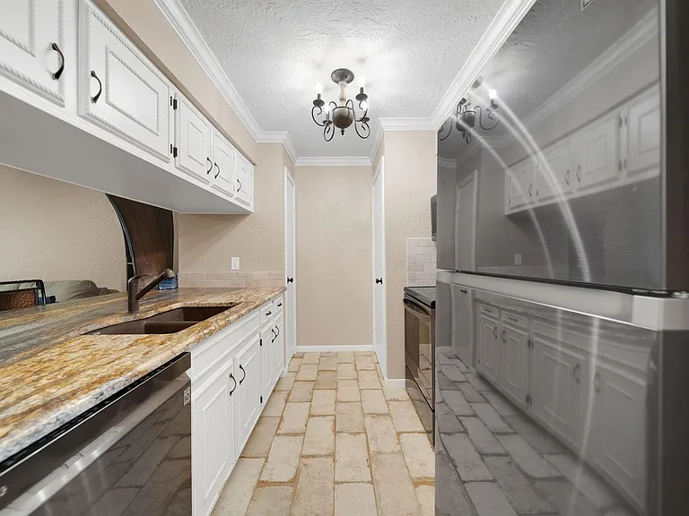 801 River Rd E #116 — Photo 4