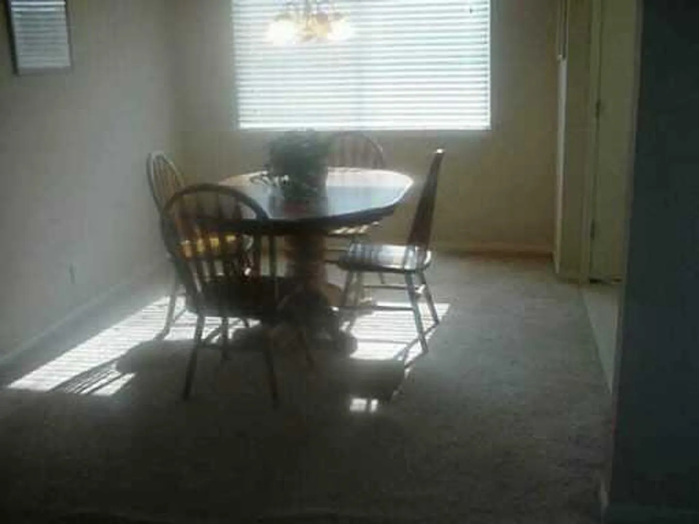 Charming 3-Bedroom Home in Hutto with Private Backyard & 1-Car Garage — Photo 2