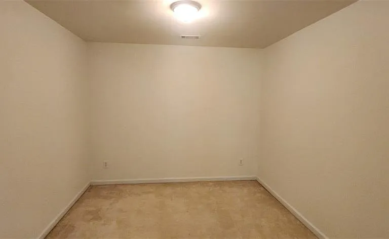 3966 Isaac Ct — Photo 10