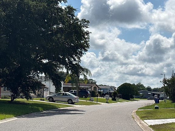 5th image of 2301 Temple Ln