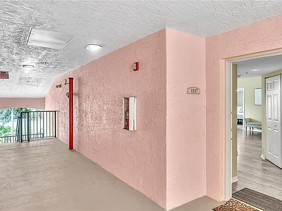2nd image of 2131 SE 10th Ave