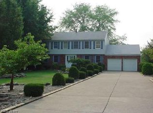 9976 Mennonite Rd, Wadsworth, OH 44281