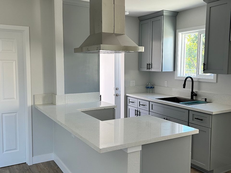 1st image of 3146 1/4 Sequoia Dr