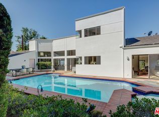 2549 Canyon Oak Dr, Los Angeles, CA 90068