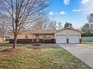 546 W Swan St, Springfield, MO 65807