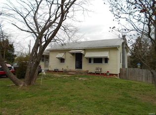 4715 Pioneer Rd, Hillsboro, MO 63050