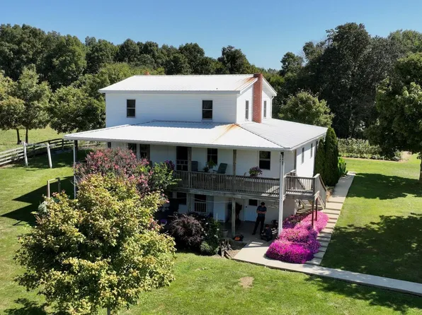 610 Roe Wafford Rd, Marion, KY 42064