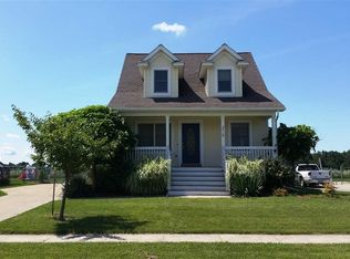 3710 Country Side Dr, Adrian, MI 49221