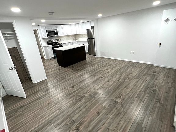 5th image of 8 Washington Ave #A