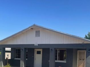 828 E 19th St, Douglas, AZ 85607