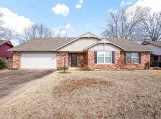 8319 E 108th St, Tulsa, OK 74133