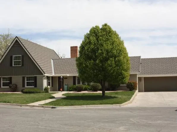 1831 Chilton Ct, Farmington, NM 87401