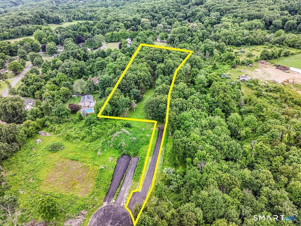 1st image of 31 Stone Oak Drive