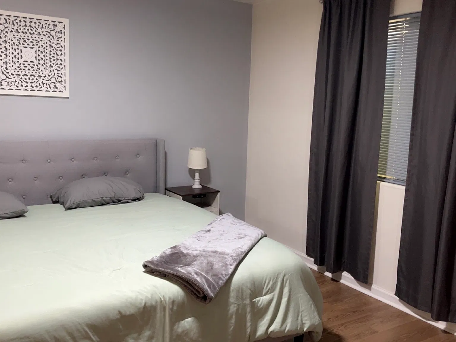 2 bed, 1800 sqft, $2,200 — Photo 2