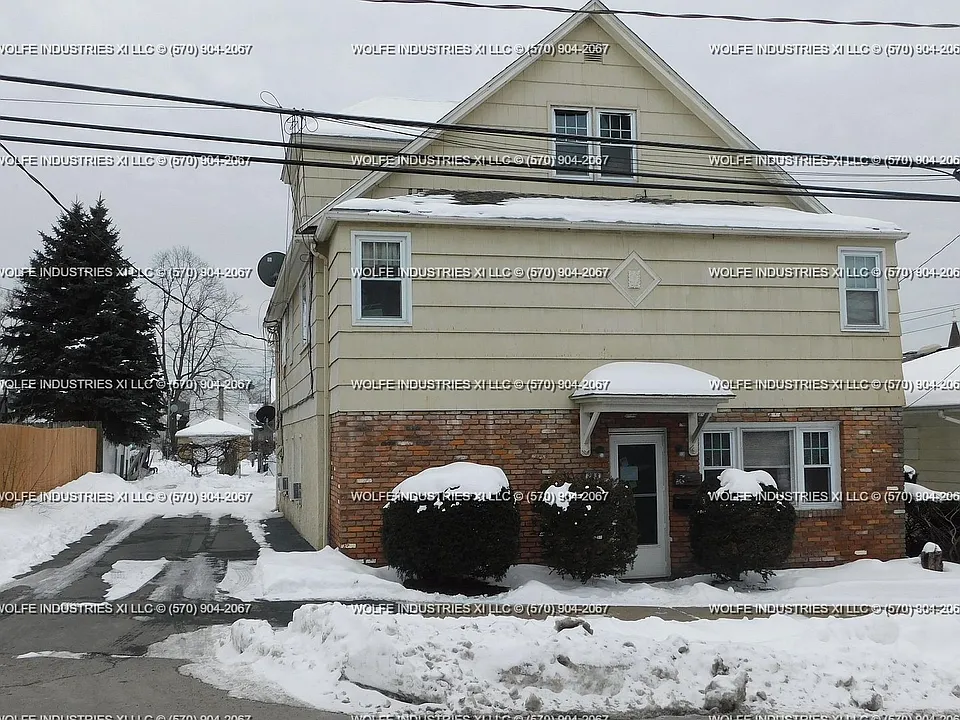 206 Lackawanna Ave #2