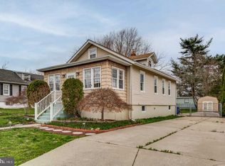 407 E Linwood Ave, Maple Shade, NJ 08052