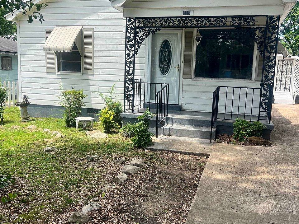 1st image of 518 Harris St