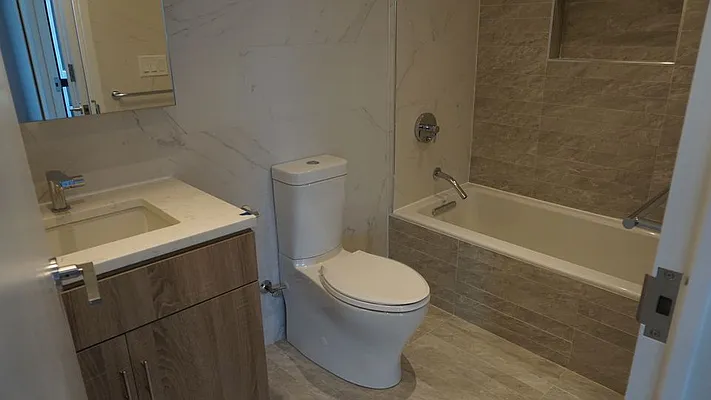 Rented by Nooklyn NYC LLC | media 12