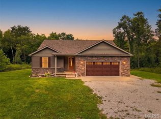 10341 Buck Run Dr, Cadet, MO 63630