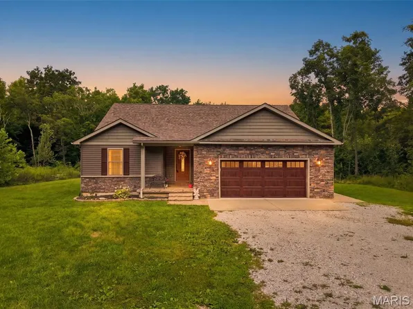 10341 Buck Run Dr, Cadet, MO 63630