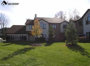 9677 Sylvan Ln, Mentor, OH 44060