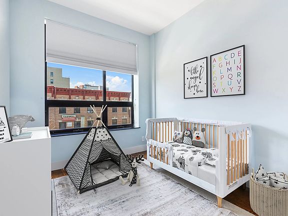 4th image of 655 Franklin Ave APT 3F