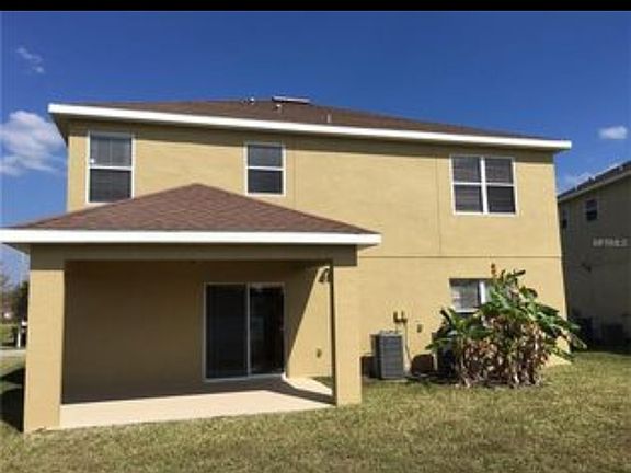 3rd image of 706 Stonewyk Way