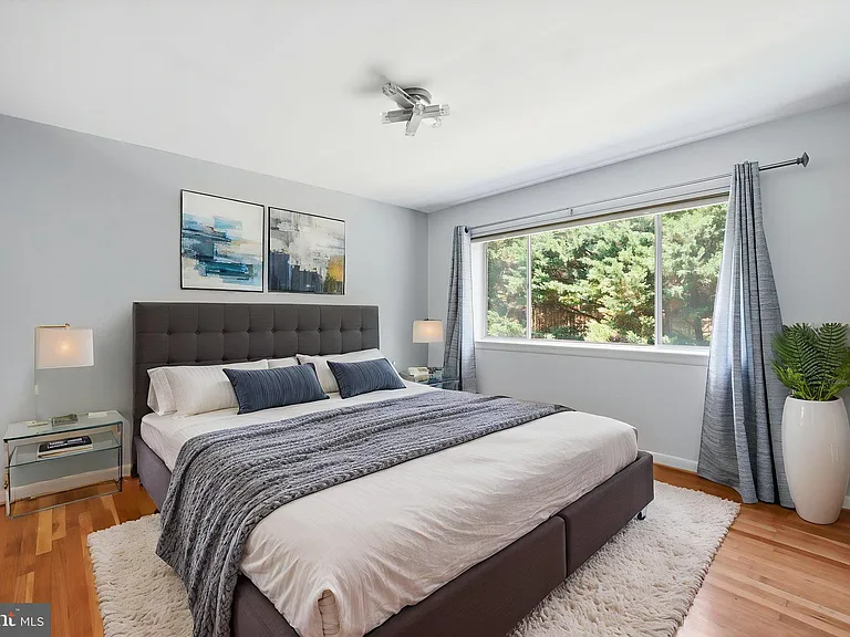 5003 Sentinel Dr #22 — Photo 16