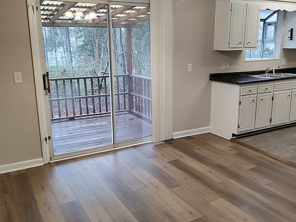 3rd image of 3155 Justin Towne Ct