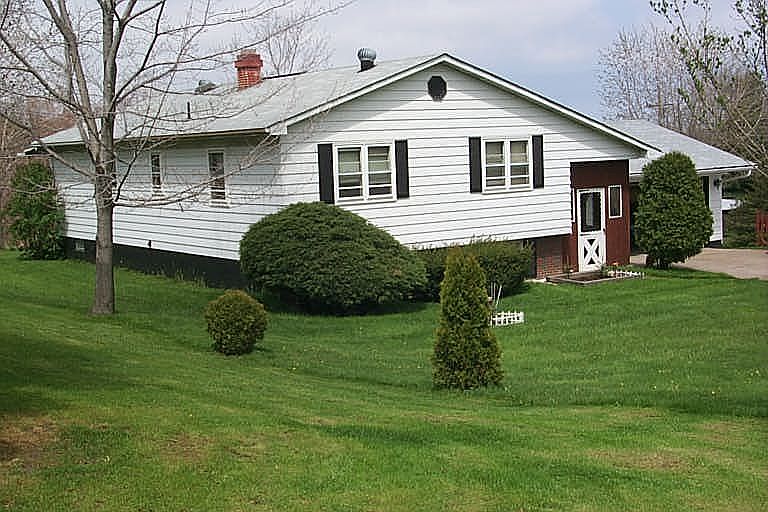 2nd image of 5216 Yale Dr