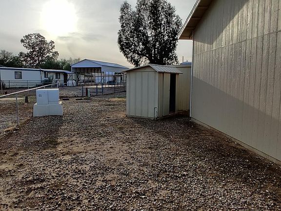 3rd image of 1022 E Manzanita Dr