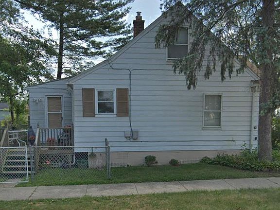 2nd image of 26105 Powers Ave
