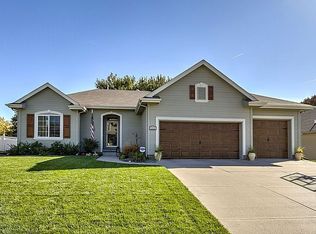 7923 S 91st St, La Vista, NE 68128