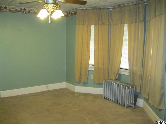 3rd image of 446 Dietrich Ave