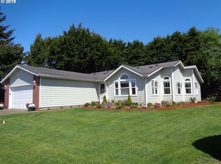 1140 SW Sailfish Loop, Waldport, OR 97394