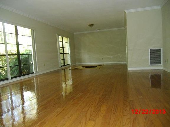 5th image of 17301 Linda Vista Cir