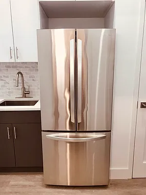 Rented by R New York | media 14