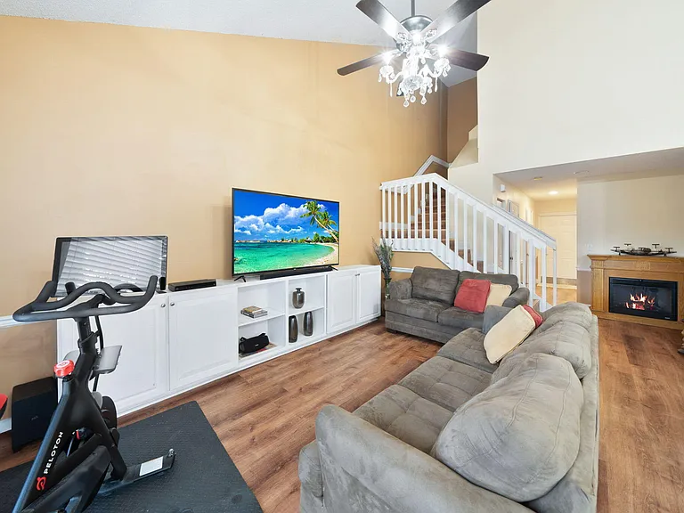 10569 Pelican Dr — Photo 16