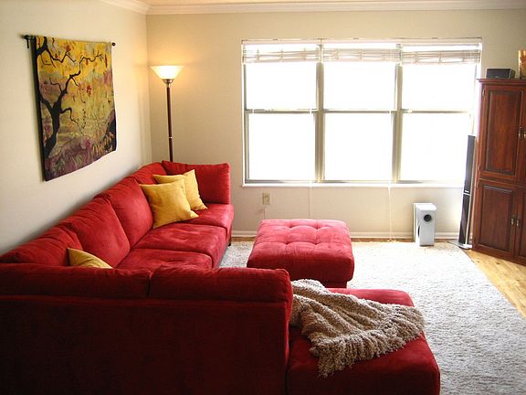 4th image of 39 Buttles Ave